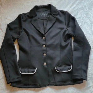 Tävlingskavaj från CRW  - Använd en tävling 