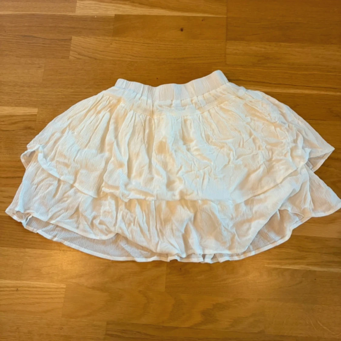 Vit volangkjol från Dazy - 2