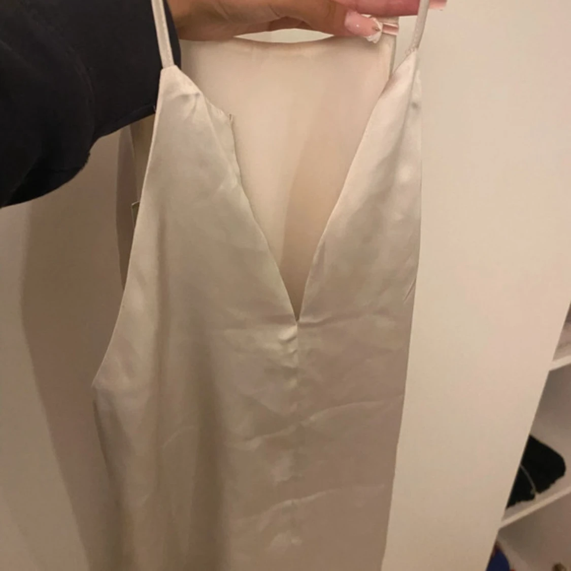Champagnefärgad satin-klänning H&M - 1