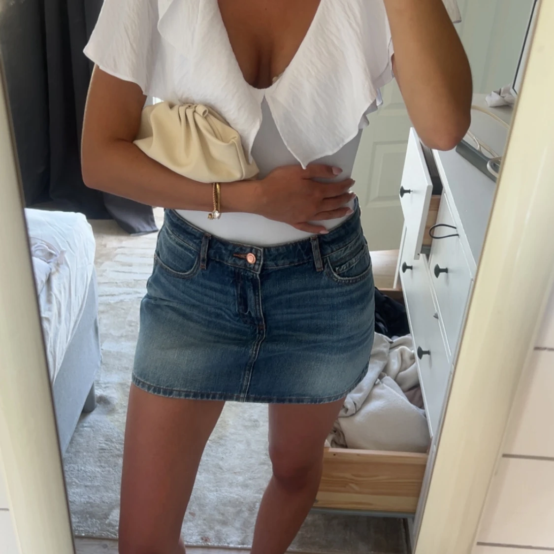 Blå jeanskjol med klassisk passform