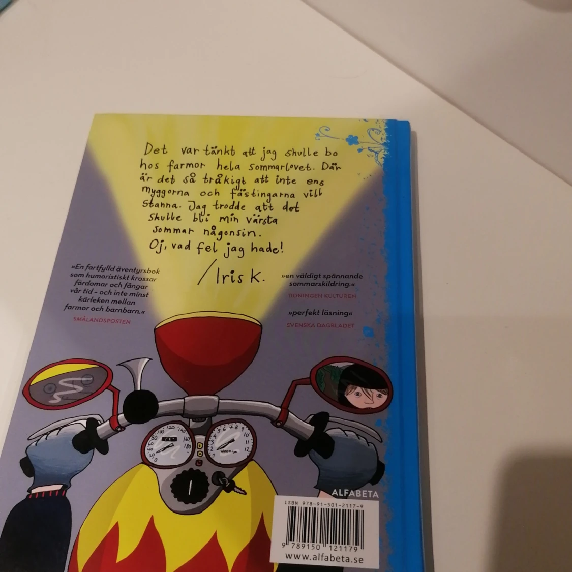 Iris Karlssons värsta sommar - 1