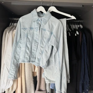 Ljusblått set från HM - Jätte fin