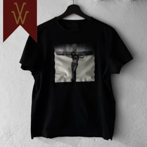 Limitato T-Shirt - Fet Limitato T-Shirt | Skick 9/10 | Storlek: Medium | Hör av er vid funderingar!