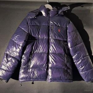 Polo Ralph Lauren jacka - En polo Ralph Lauren jacka i mycket bra skick