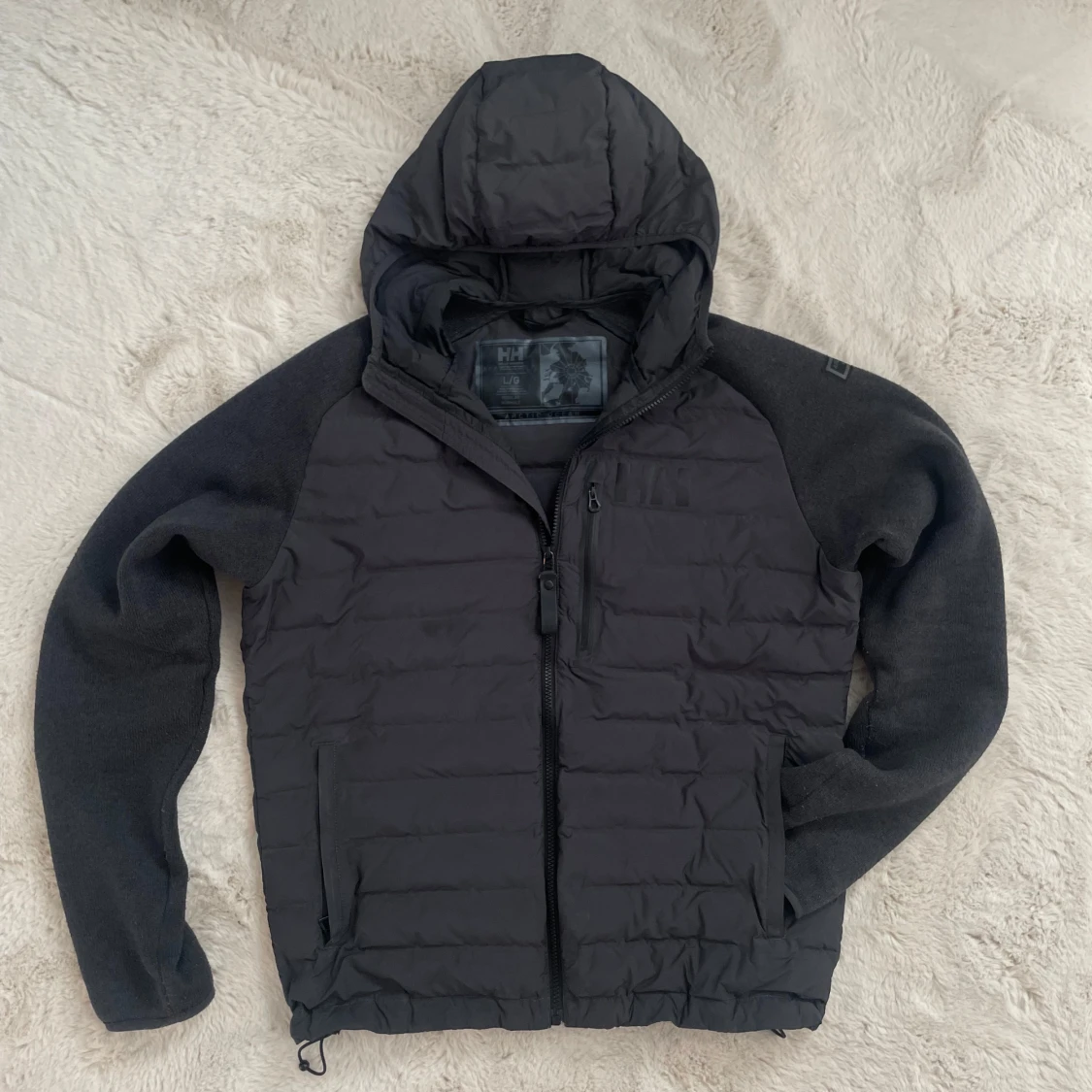 Mörkgrå cardigan  Helly Hansen