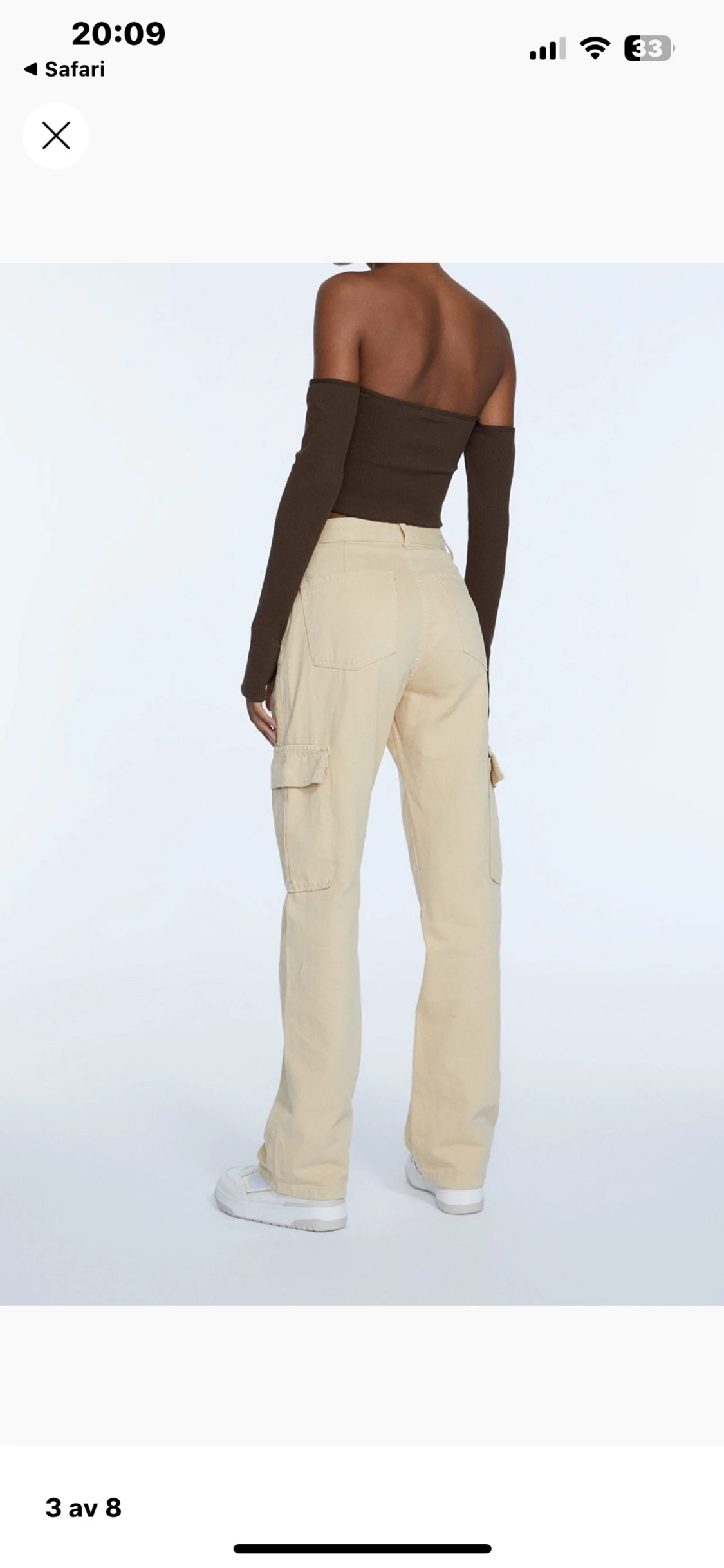 Beige cargobyxor  från Stradivarius  - 2