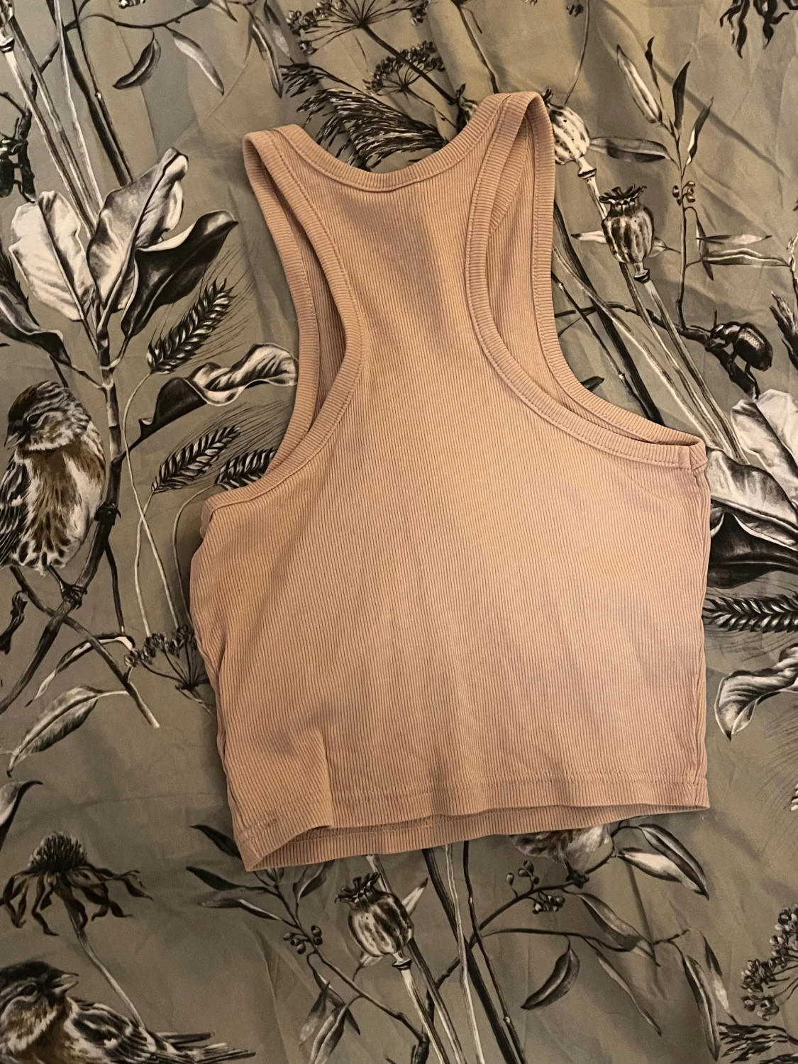 Beige ribbad linnetopp från H&M Divided - 1
