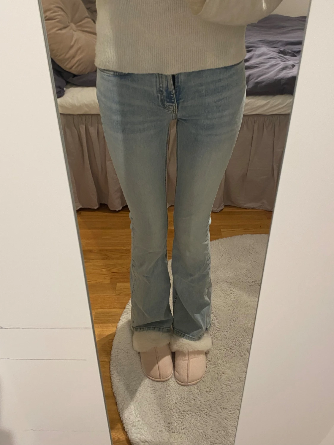 Ljusblå bootcut jeans - 2