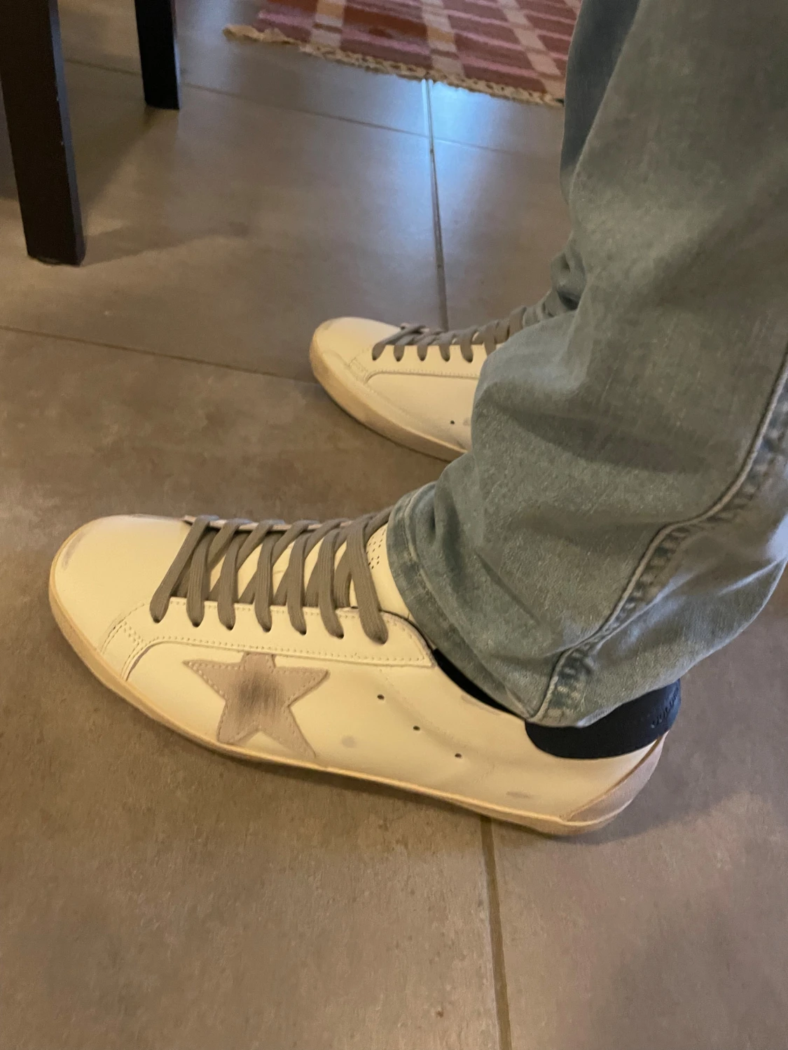 Golden Goose vita sneakers med stjärna - 3