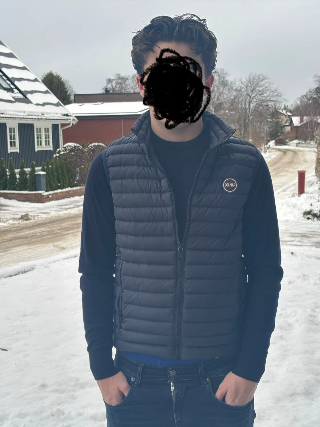 Mörkblå dunväst från Colmar - 2
