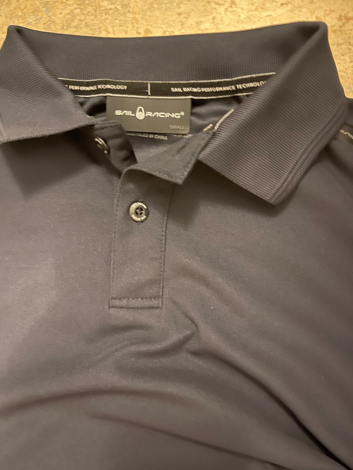 Svart och mörkblå Sail Racing piké - 1