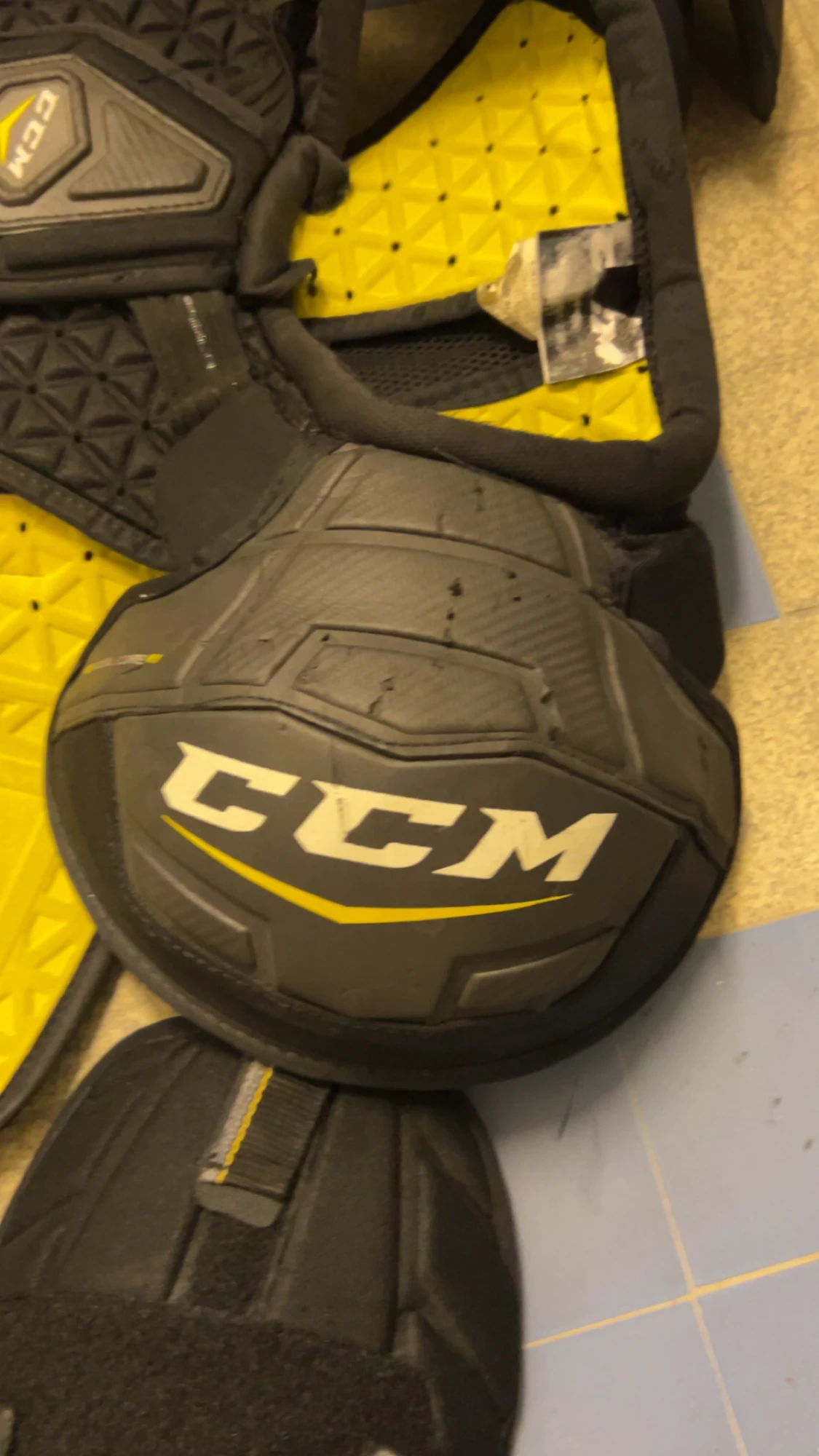 CCM Tacks 6052 SR M - 2