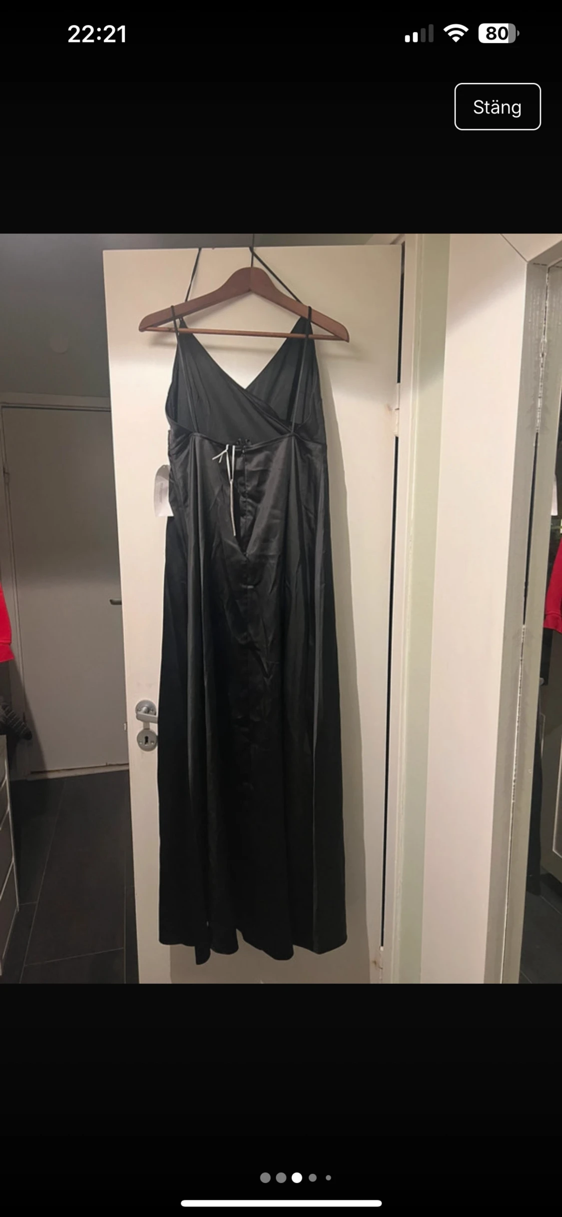 Svart långklänning med omlott - 1