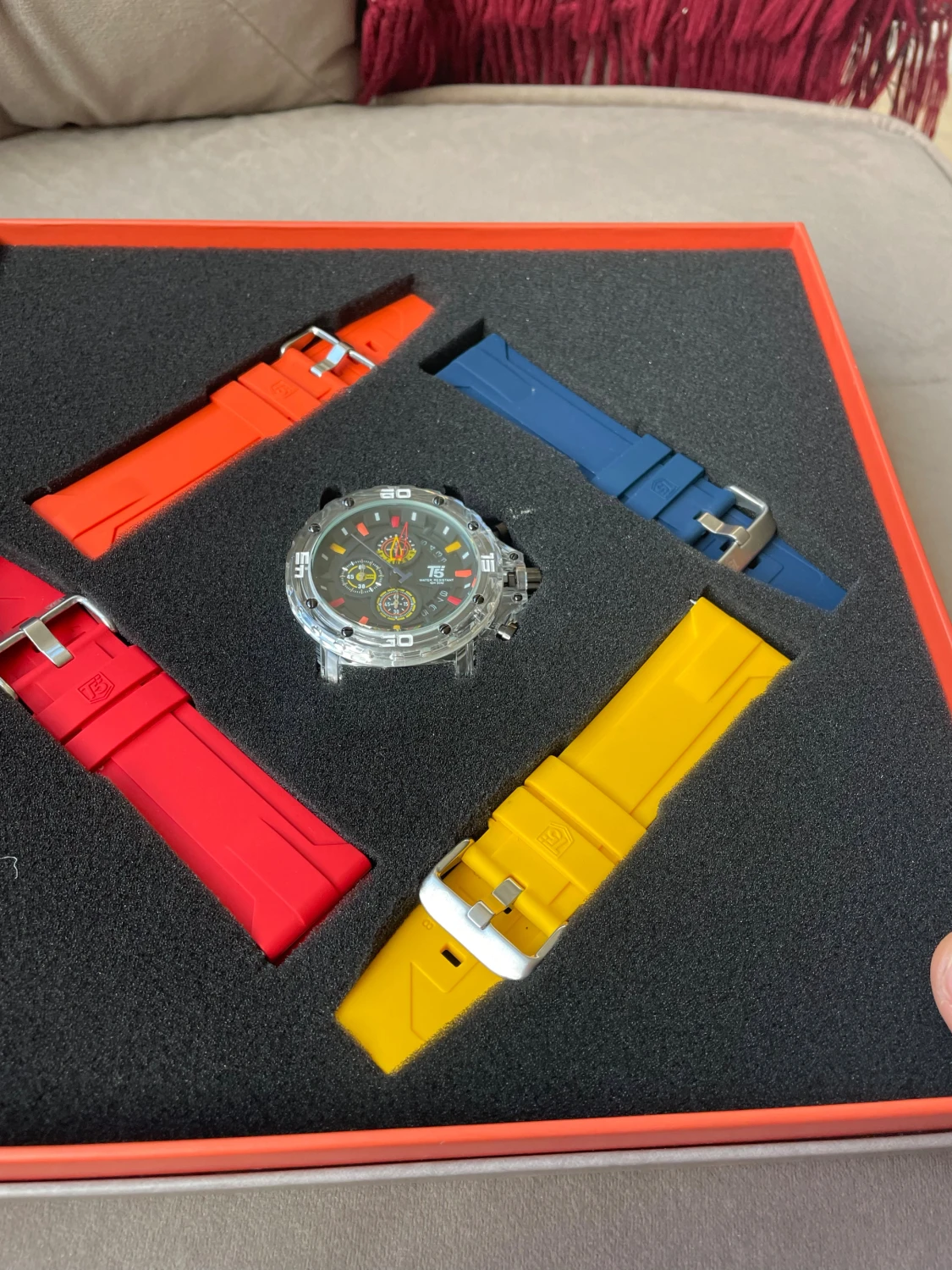 T5 klocka med färgglada silikonband - 4