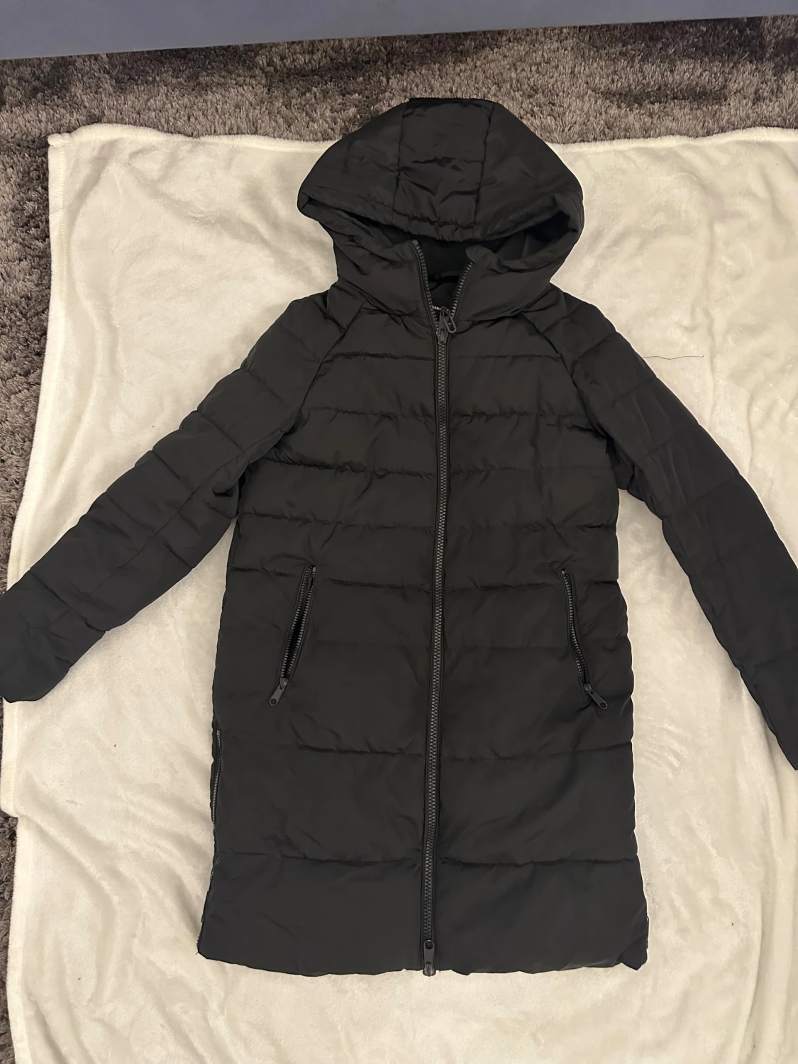 Svart lång pufferjacka Vero Moda