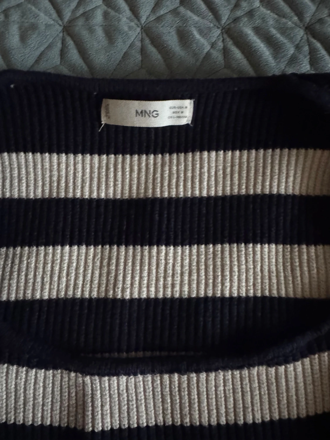 Randig stickad tröja från MNG - 2