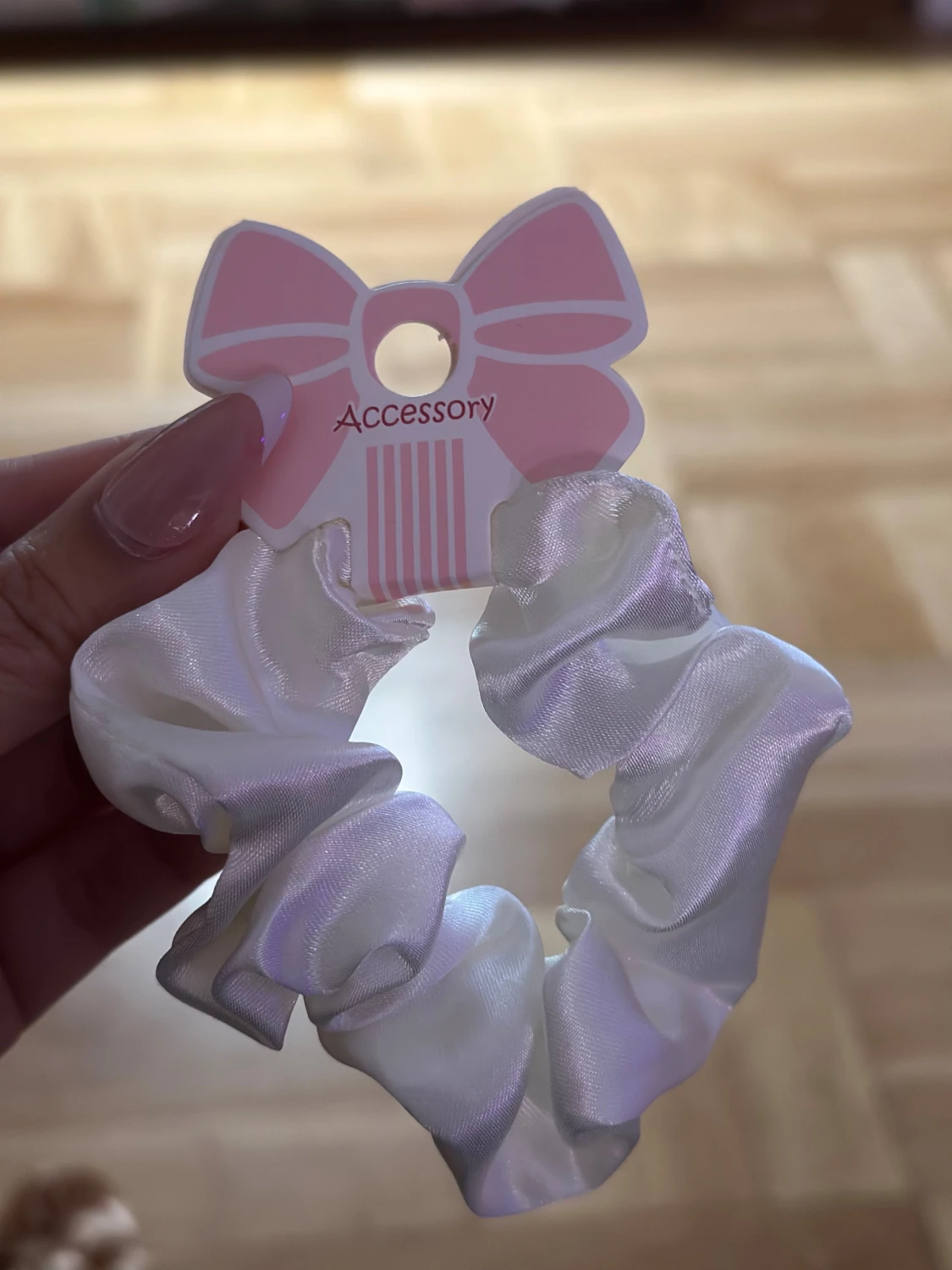 Satin scrunchies i tre färger - 2