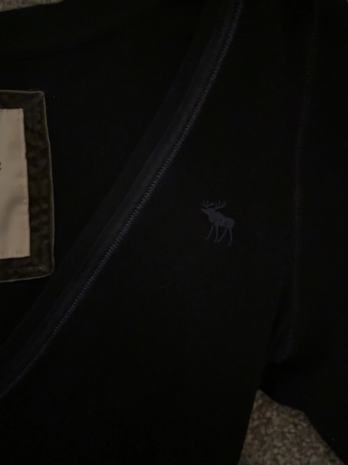 mörkblå v-ringad topp Abercrombie & Fitch - 2