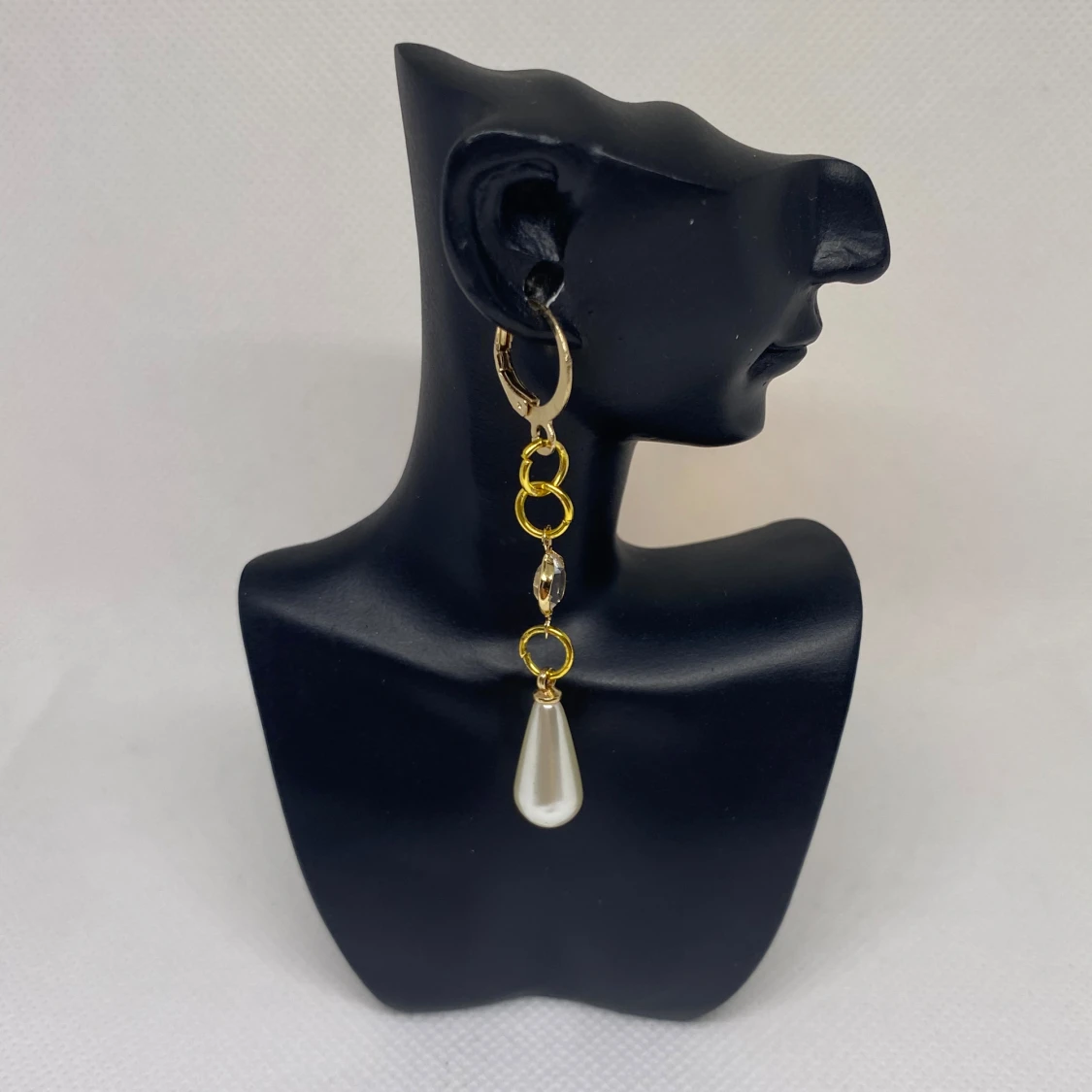 Diamond & pearl earrings🤍✨ - 91