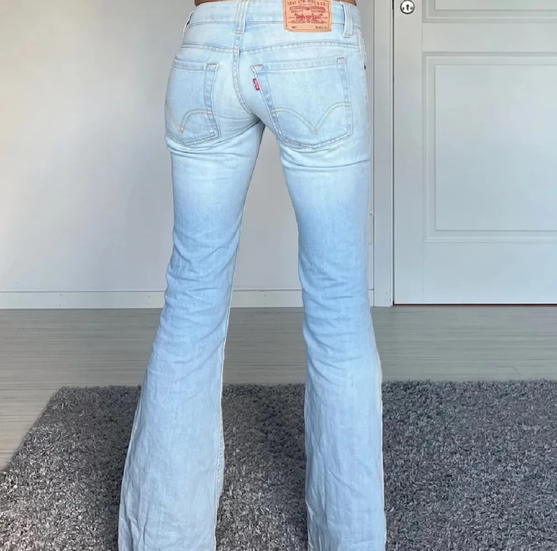 Levis - 1