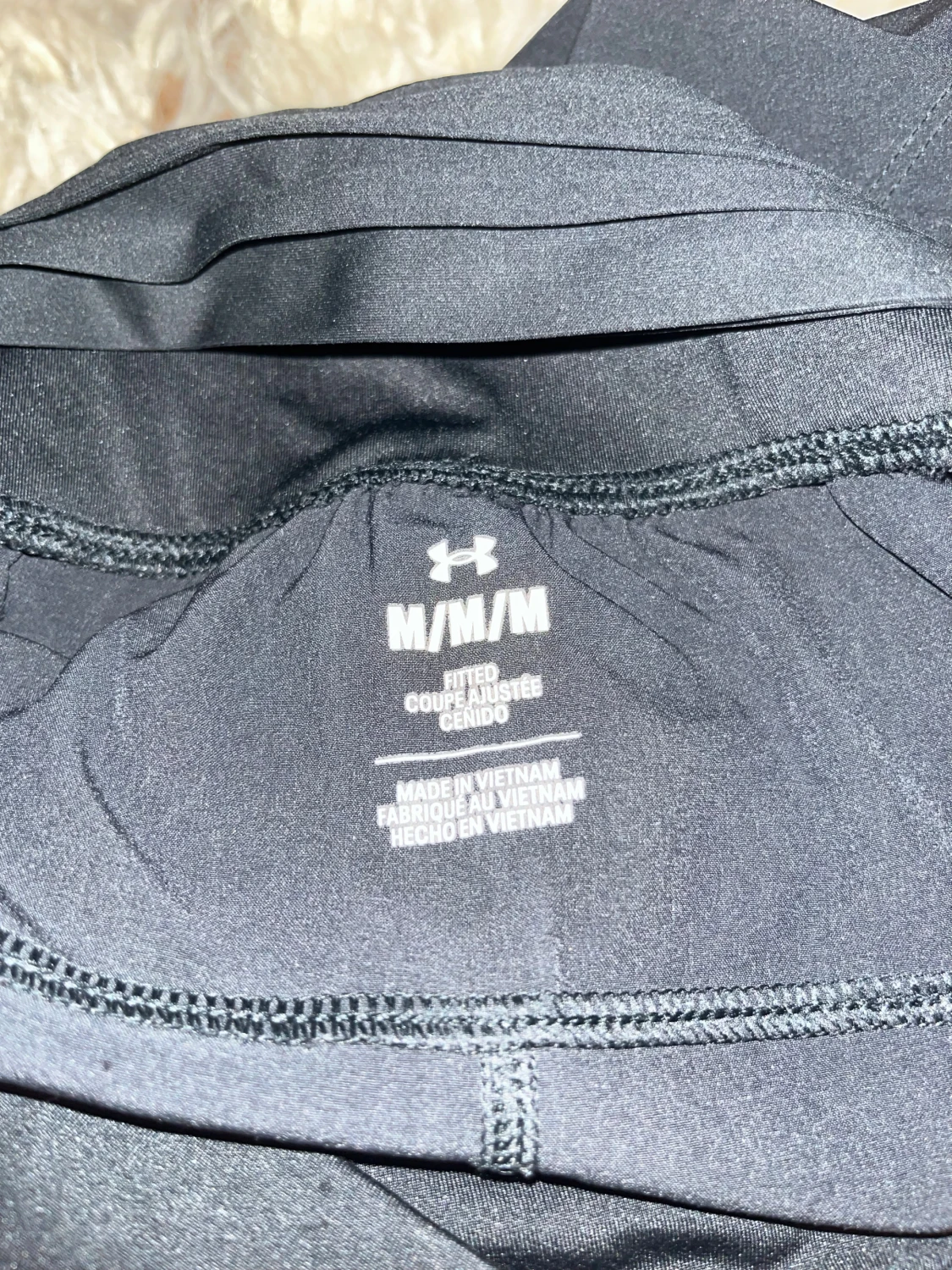 Under Armour byxor svarta - 1