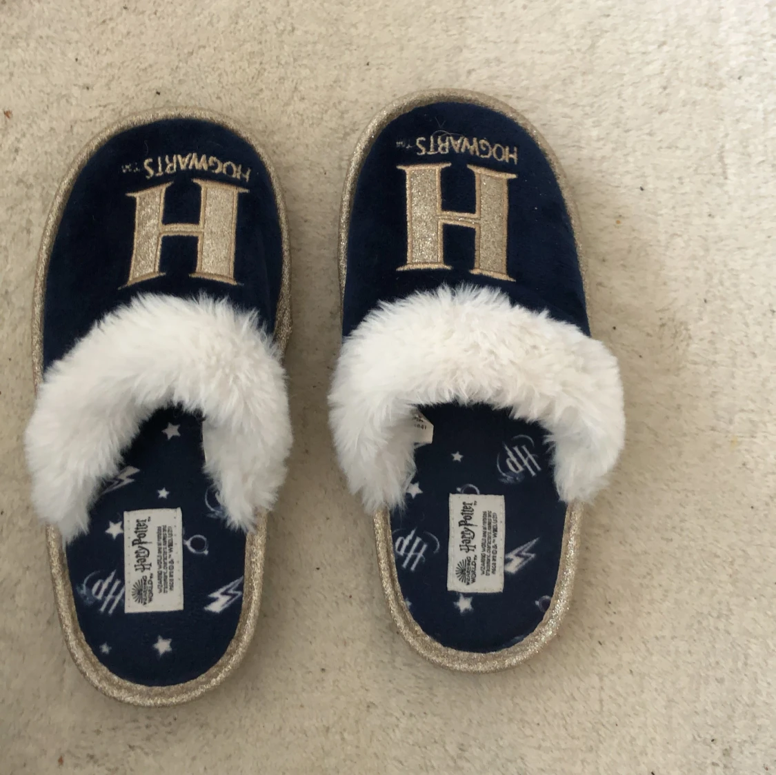 Harry Potter tofflor med fluff