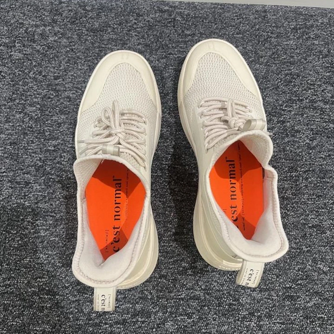 Beige sneakers från C'est Normal - 2