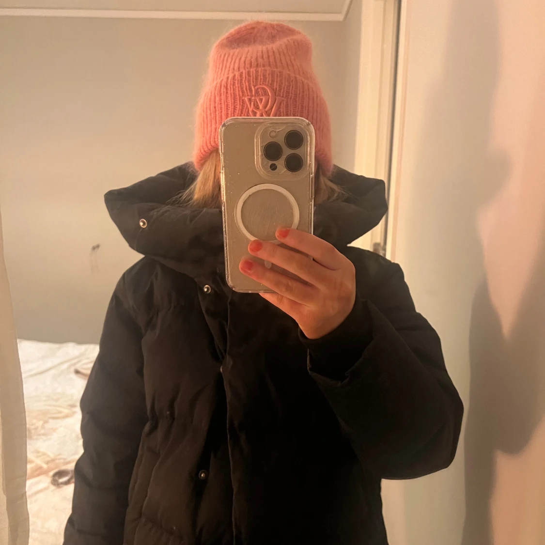 Svart pufferjacka från Object - 1