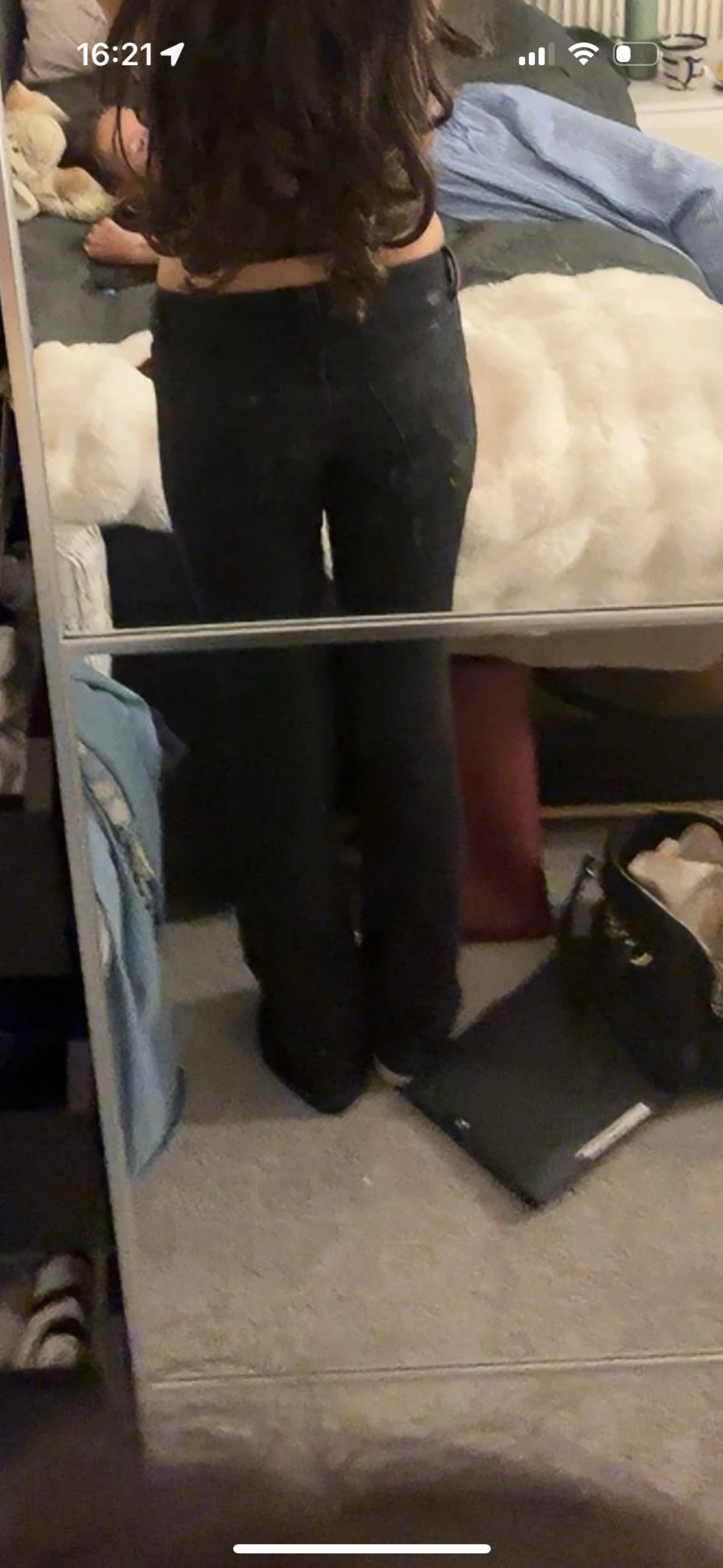 Svarta bootcut jeans från Weekday - 1