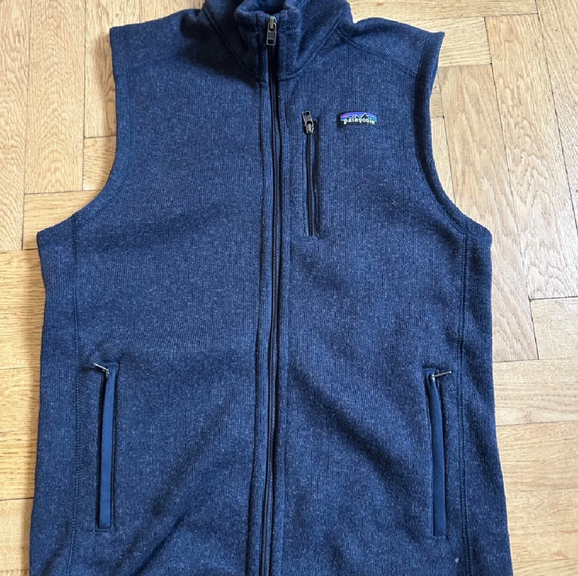 Mörkblå fleeceväst från Patagonia