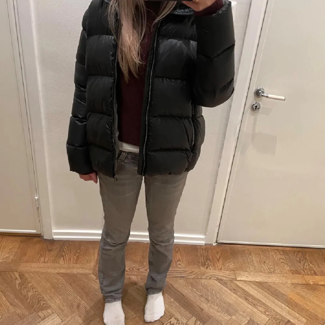 Svart pufferjacka från Colmar