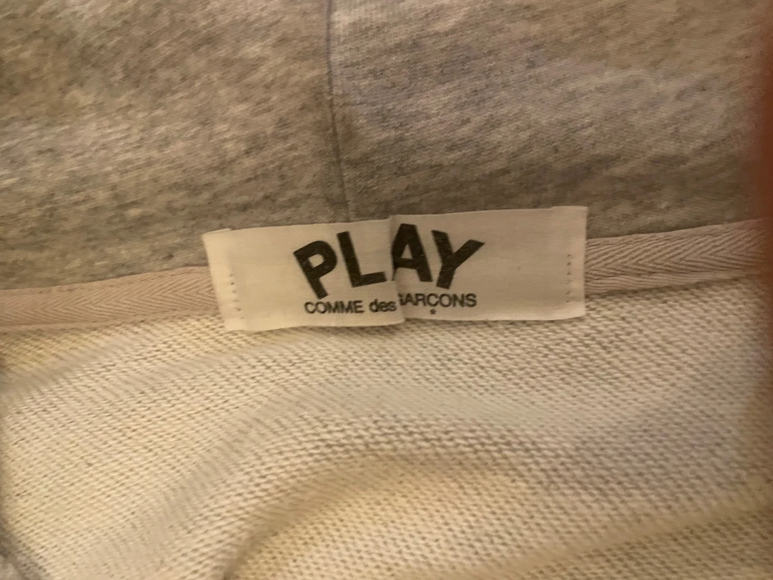 Grå hoodie Comme des Garçons Play - 3