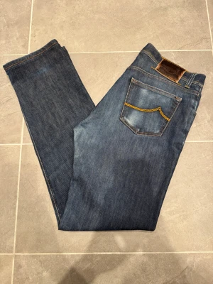 Jacob Cohën 620 comforts  - Ett par snygga byxor från Replay i storlek W36 i modellen 620 comfort 