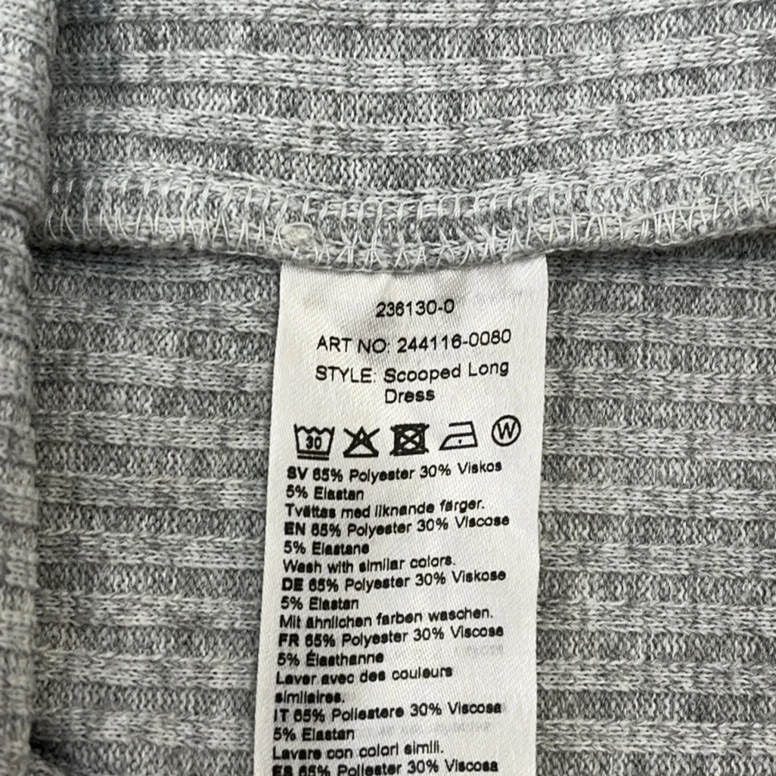 Grå ribbad långklänning från Nelly - 3