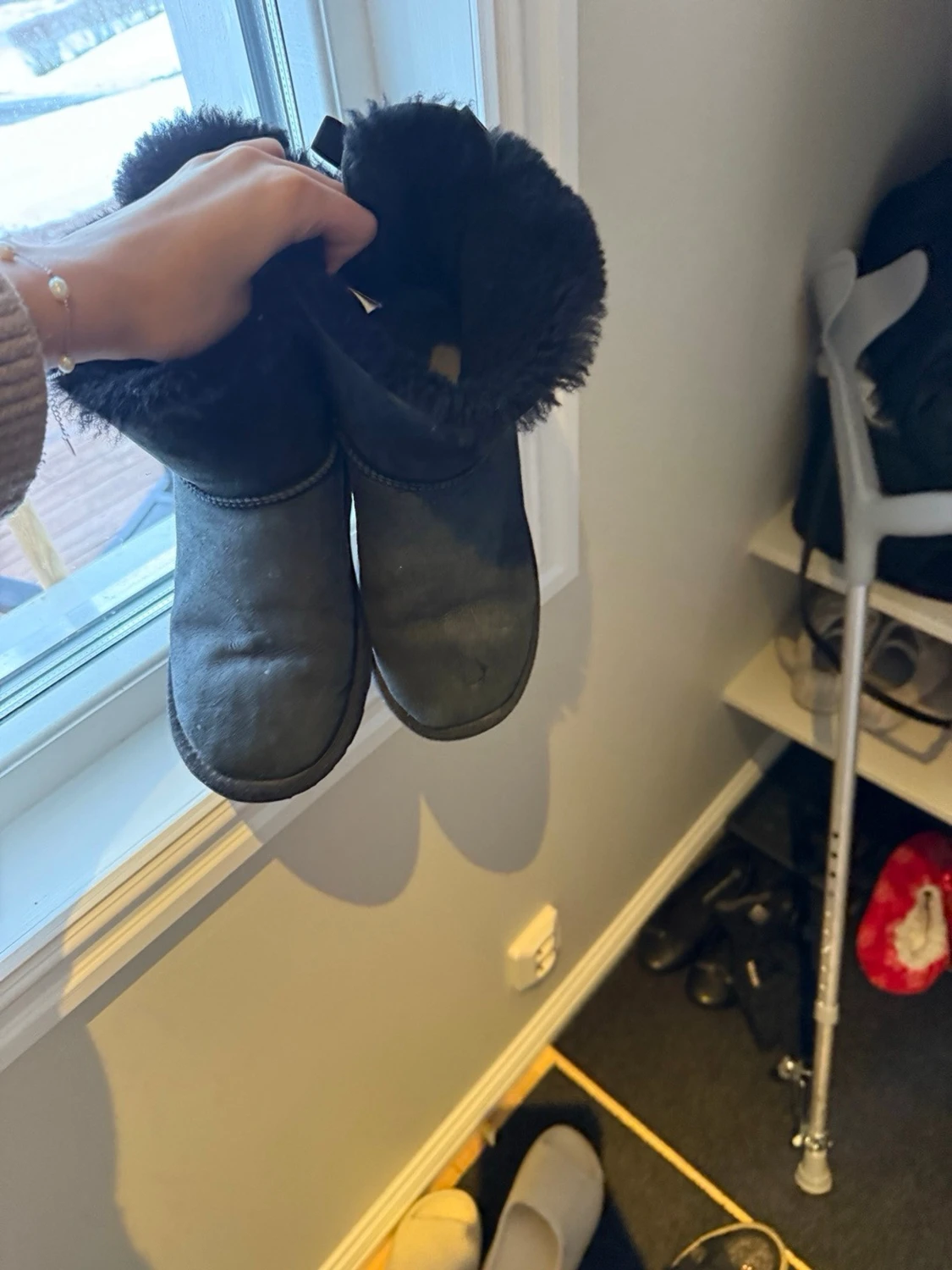 Svarta UGG boots med rosetter - 4