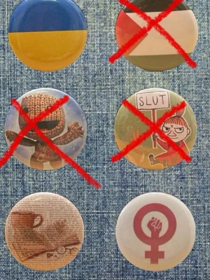 Pins - Säljer tryckknappar/ pins / badges med blandade motiv. På andra bilden syns baksidan.                  ‼️Jag har fler designs på min profil så gå in och kolla där. Jag är öppen för förslag på paketpris men priset är styck!‼️