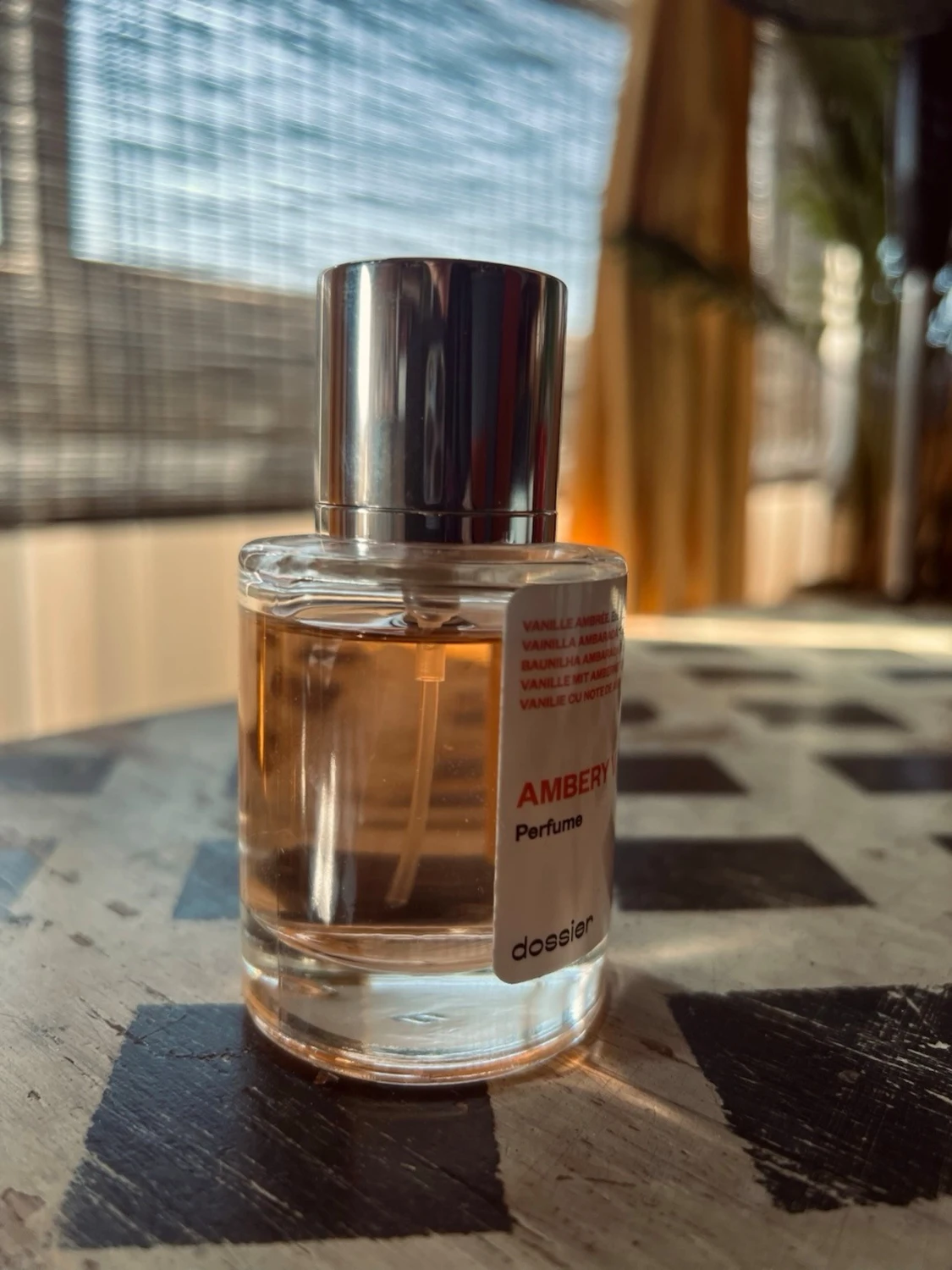 Ambery Vanilla parfym från Dossier 50ml - 1