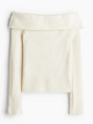 Offshoulder tröja - Fin offshoulder stickad tröja som inte kommit till bruk. Har även två av dem så säljer en därav.🤍
