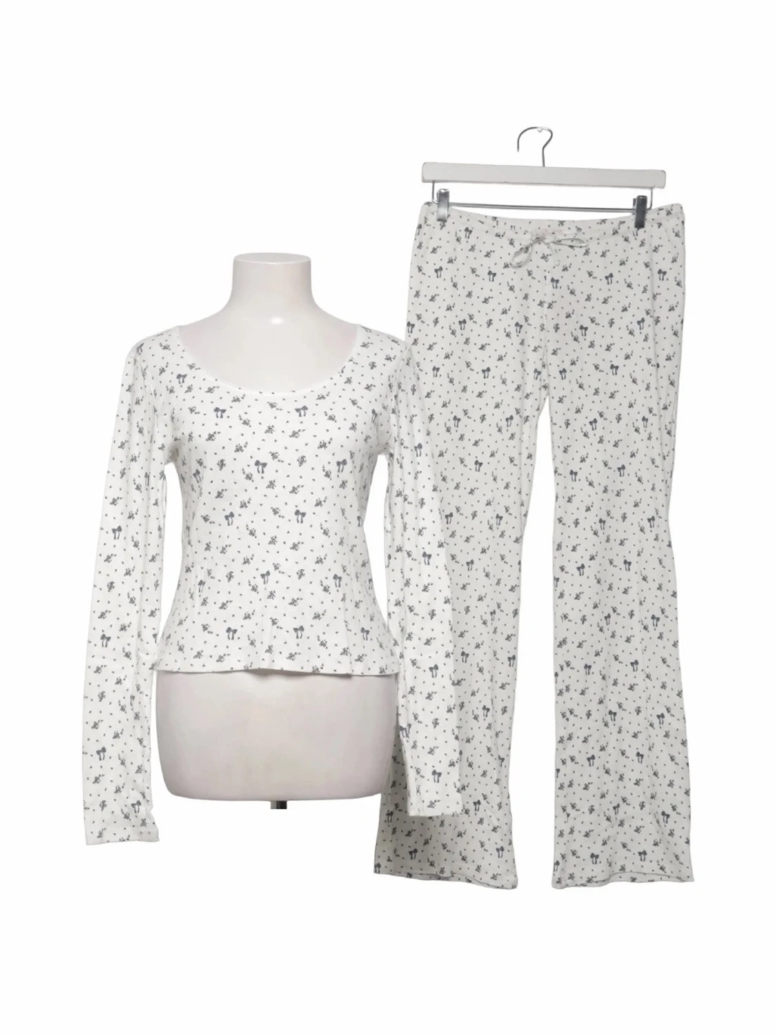 Pyjamas set