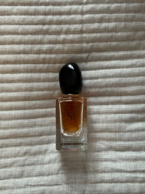 Giorgio Armani Sì Eau de Parfum - Armani parfym💕