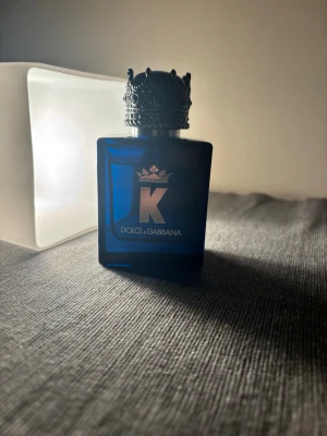 Dolce & Gabbana K Pour Homme Perfym - Mängdrabatt finns! Ju fler plagg du köper, desto bättre pris kan jag ge!