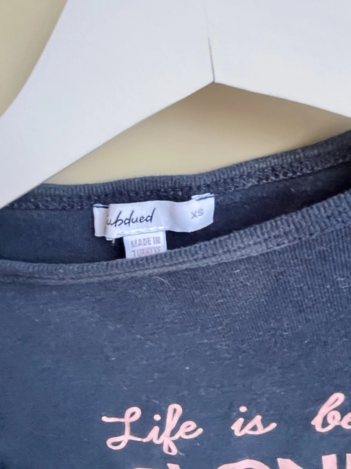 Mörkblå t-shirt från Subdued - 1