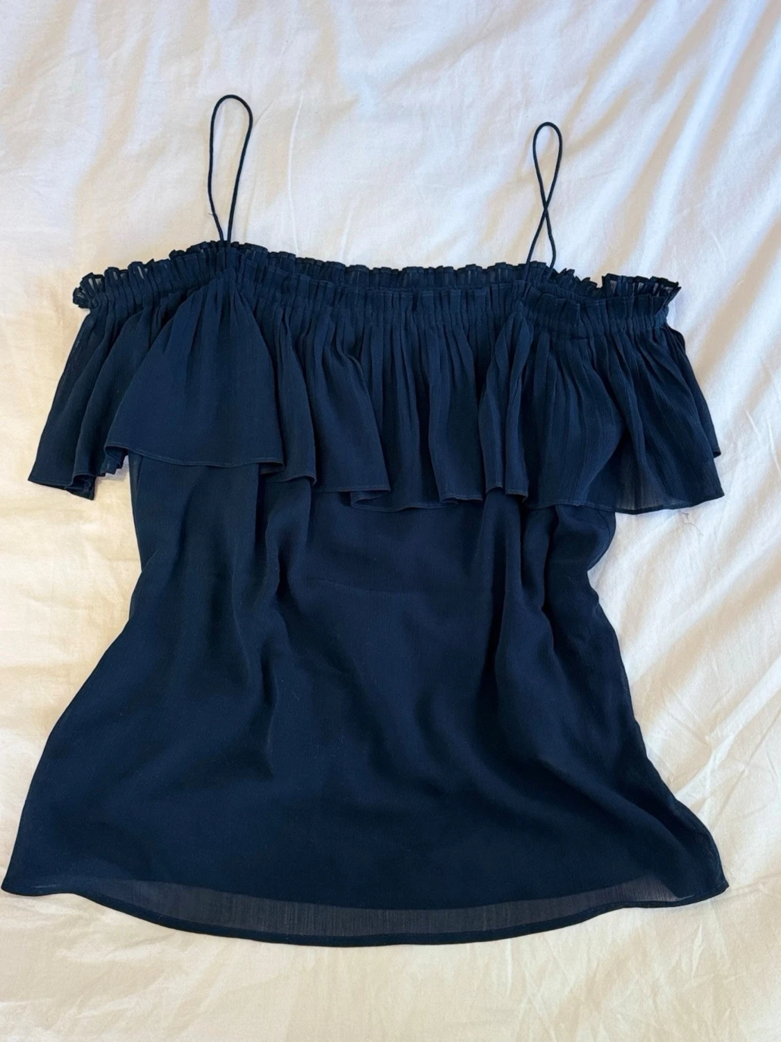 Mörkblå / Svart offshoulder volangtop - 1