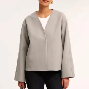 Beige kappa - Lappen sitter kvar, nypris 699💖strl M