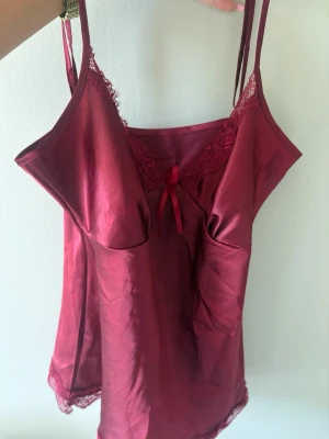 Missay pyjamasset - Silkes pyjamas från Missay. Endast legat i min garderob. Xs/s💕