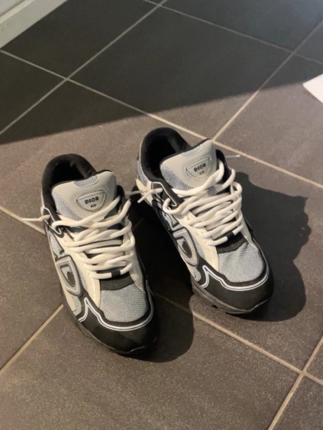 Sneakers - 2