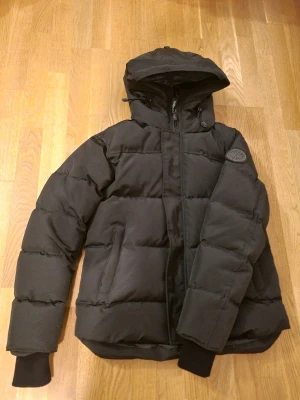 Cg jacka - Cg jacka perfekt till vintern 🧥 1-3 dagars frakt 📦