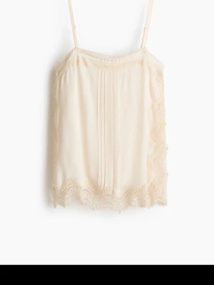H&M topp - Köpt för 279kr aldrig använd kommer med prislappen på stolek s säljer nu för 150kr 