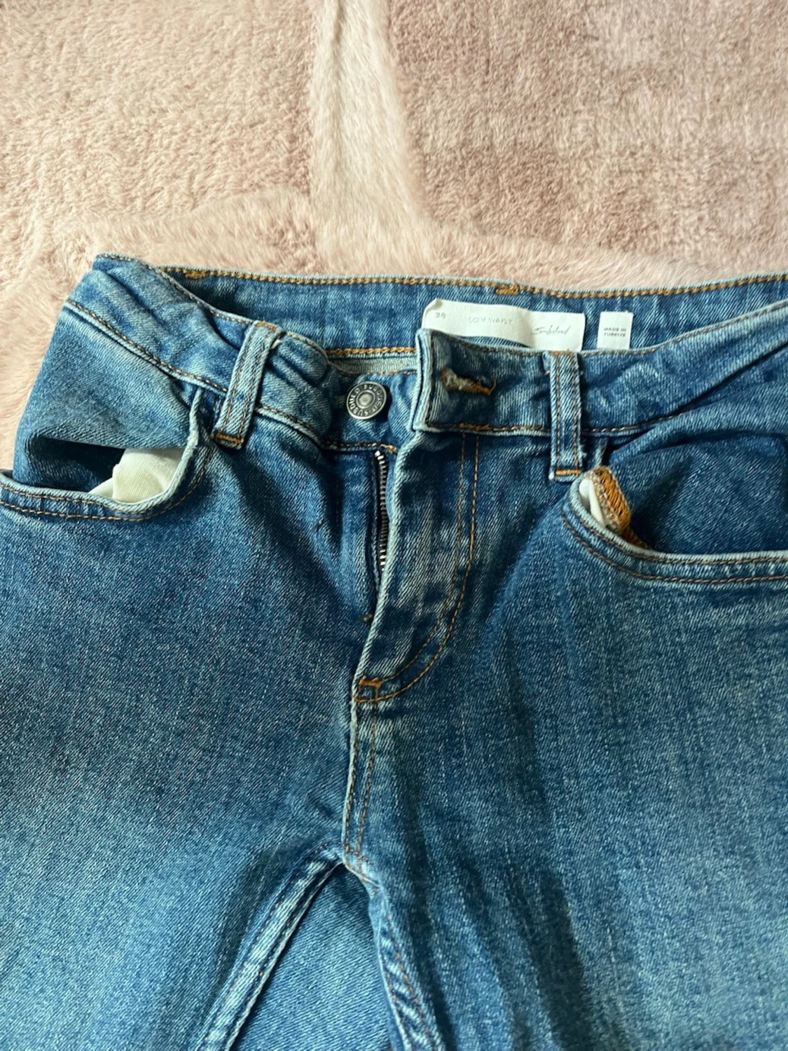 Blå bootcut jeans med detaljer - 3