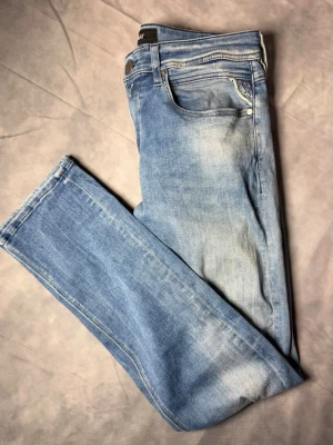 Replay Jeans - Replay Jeans modell Ronas | Storlek 32/32 | Bara skriva vid frågor eller funderingar 